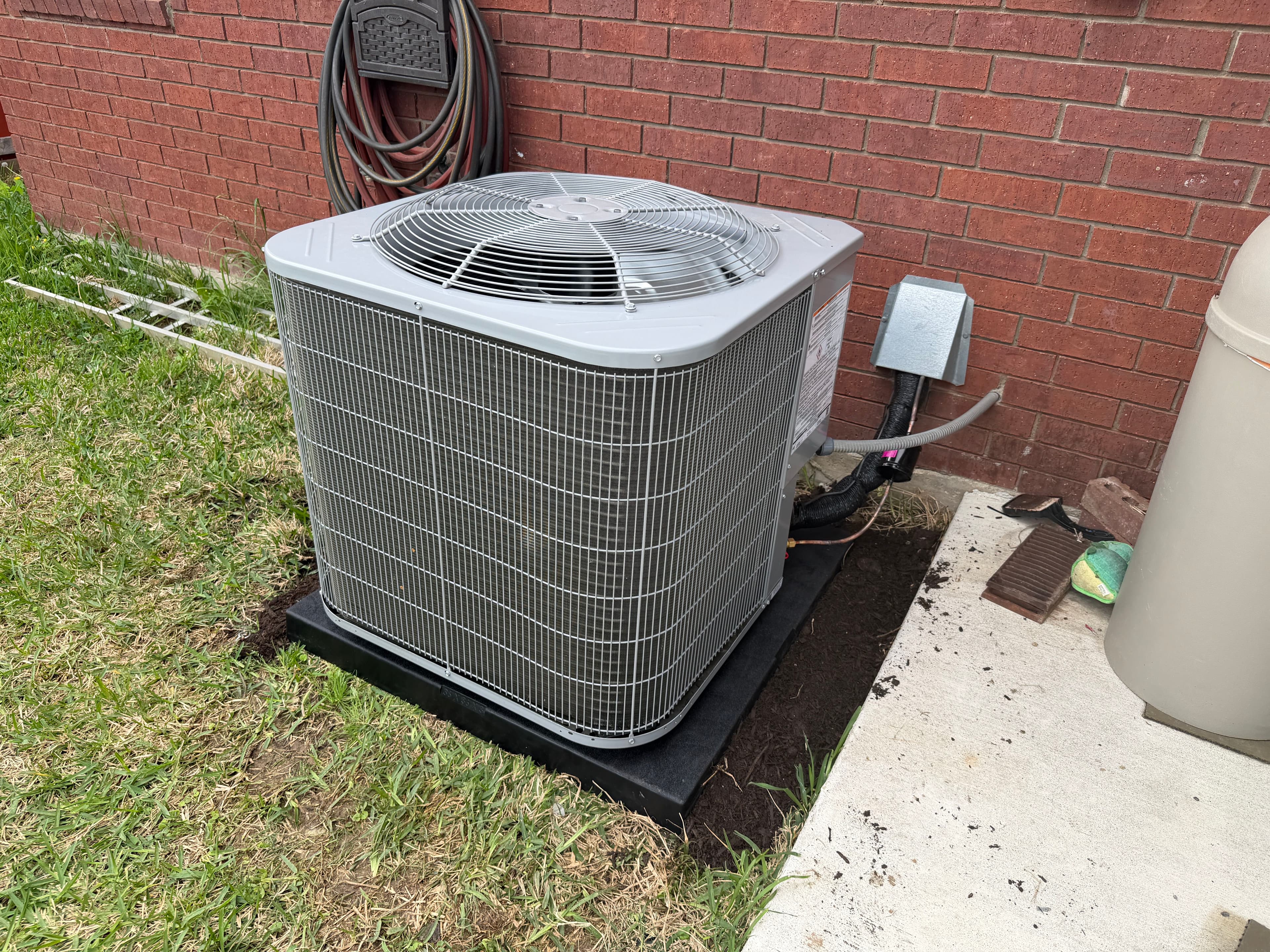 Project Carrier Heat Pump and AC Installation in Fort Worth image